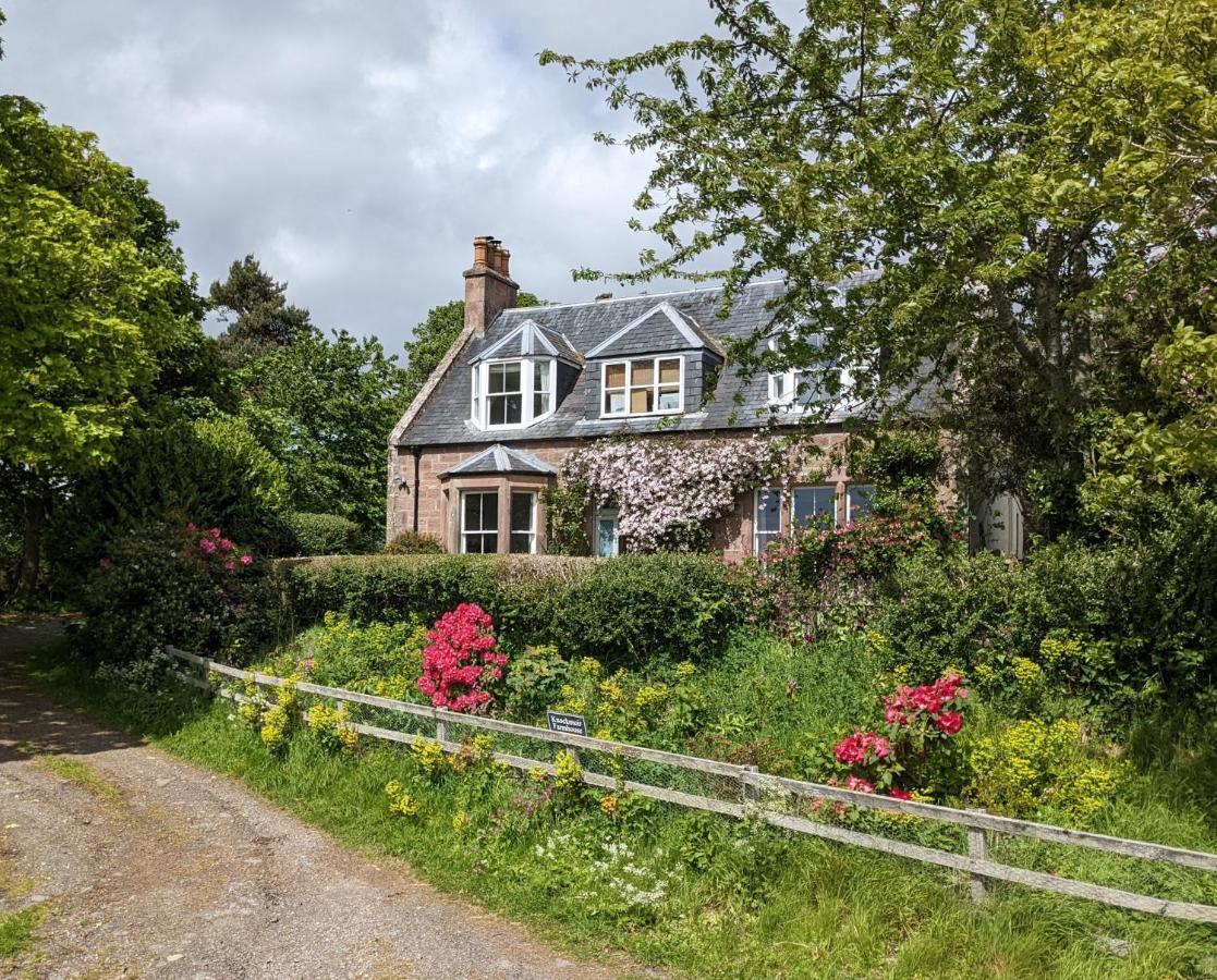 Black Isle Bed And Breakfast Avoch Exterior photo