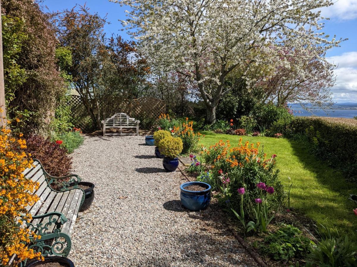 Black Isle Bed And Breakfast Avoch Exterior photo